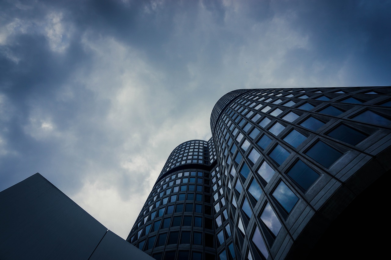 How to Use Technical Analysis for Risk Management
